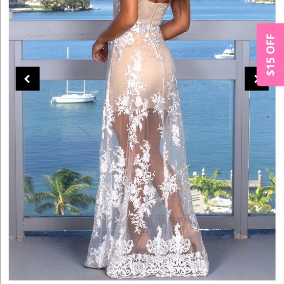 Saved By the Dress: White and Beige Maxi (L) - Picture 3 of 4